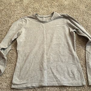 nike long sleeve cotton blend work out top